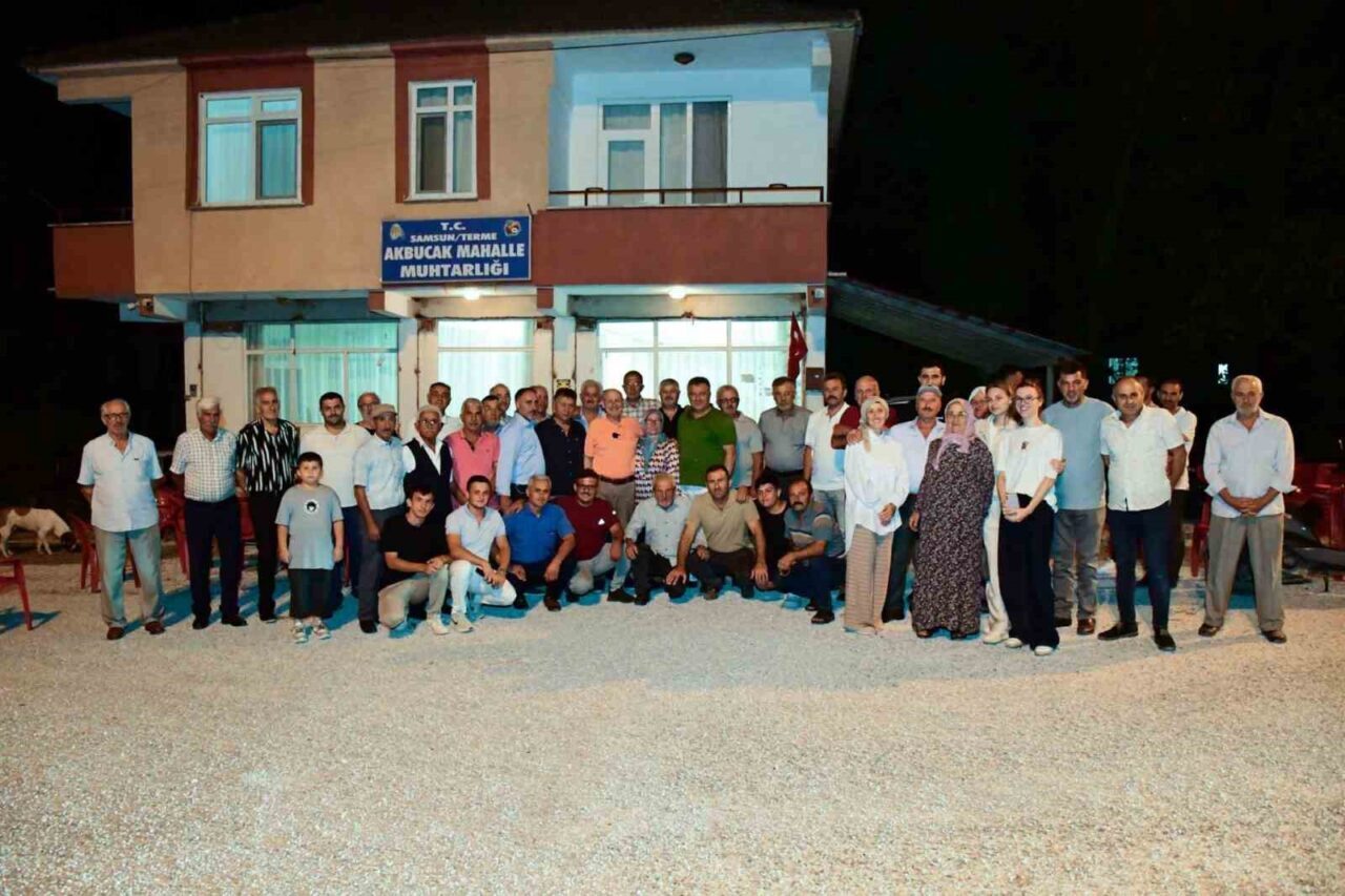 Terme’de 6 kilometrelik yol sevinci: "Verilen söz tutuldu"