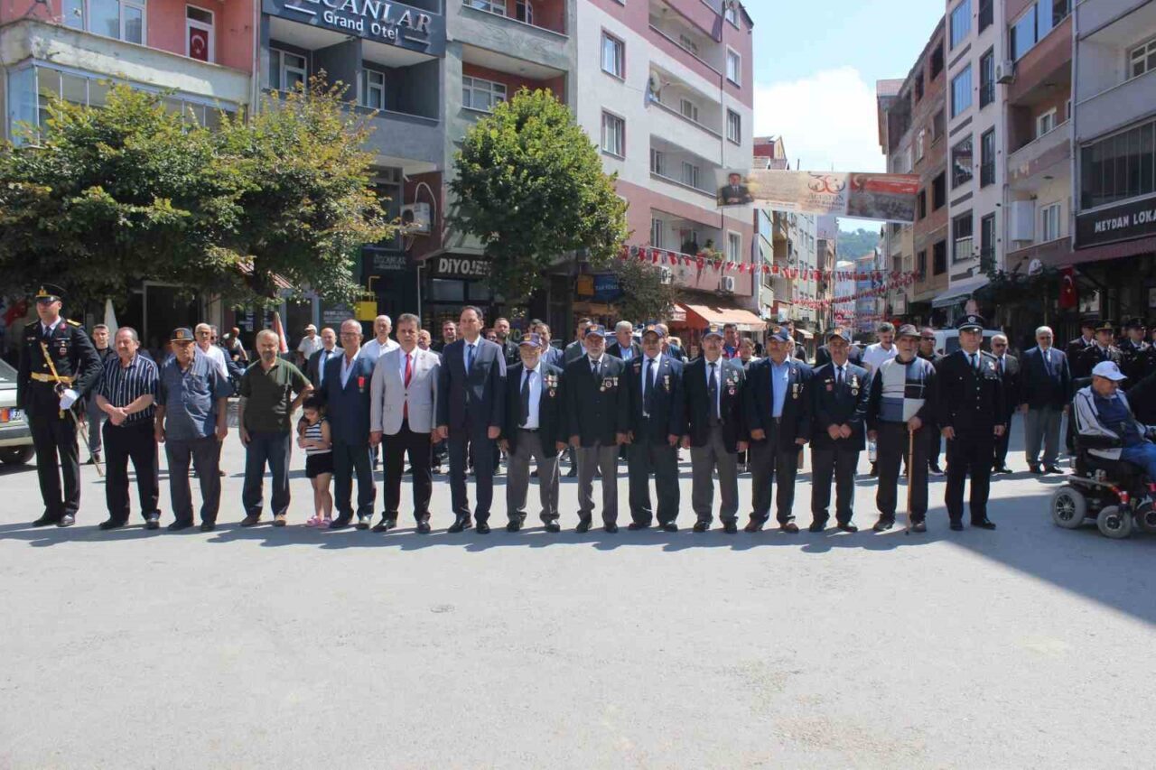 Türkeli’de Zafer Bayramı töreni