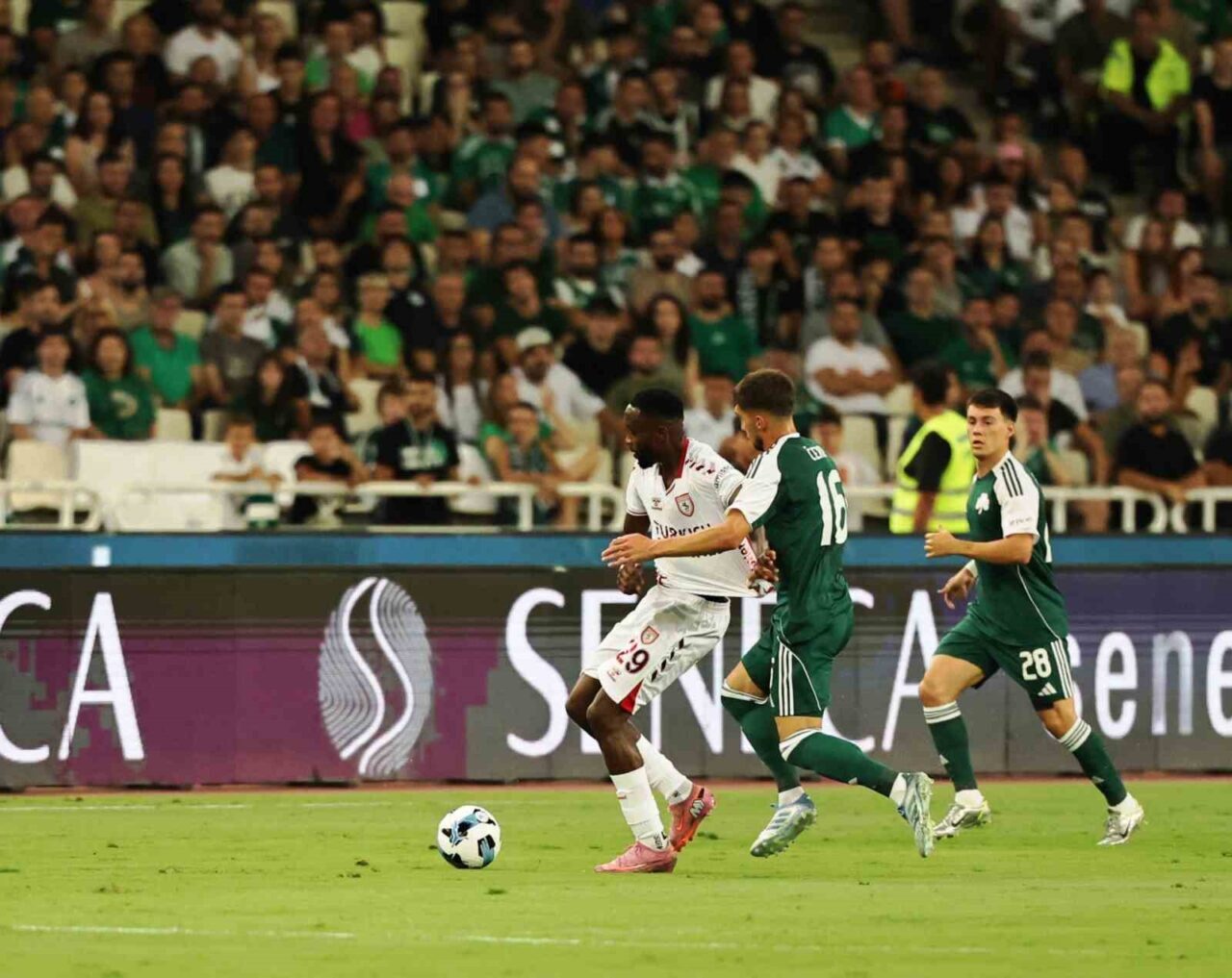 UEFA Avrupa Ligi: Panathinaikos: 0 - Samsunspor: 0 (İlk yarı)