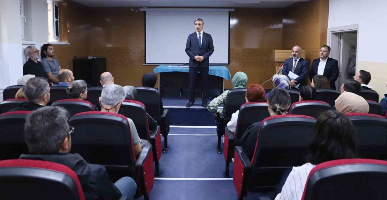 Bayburt’ta İlçe Zümre Başkanları Toplantısı yapıldı