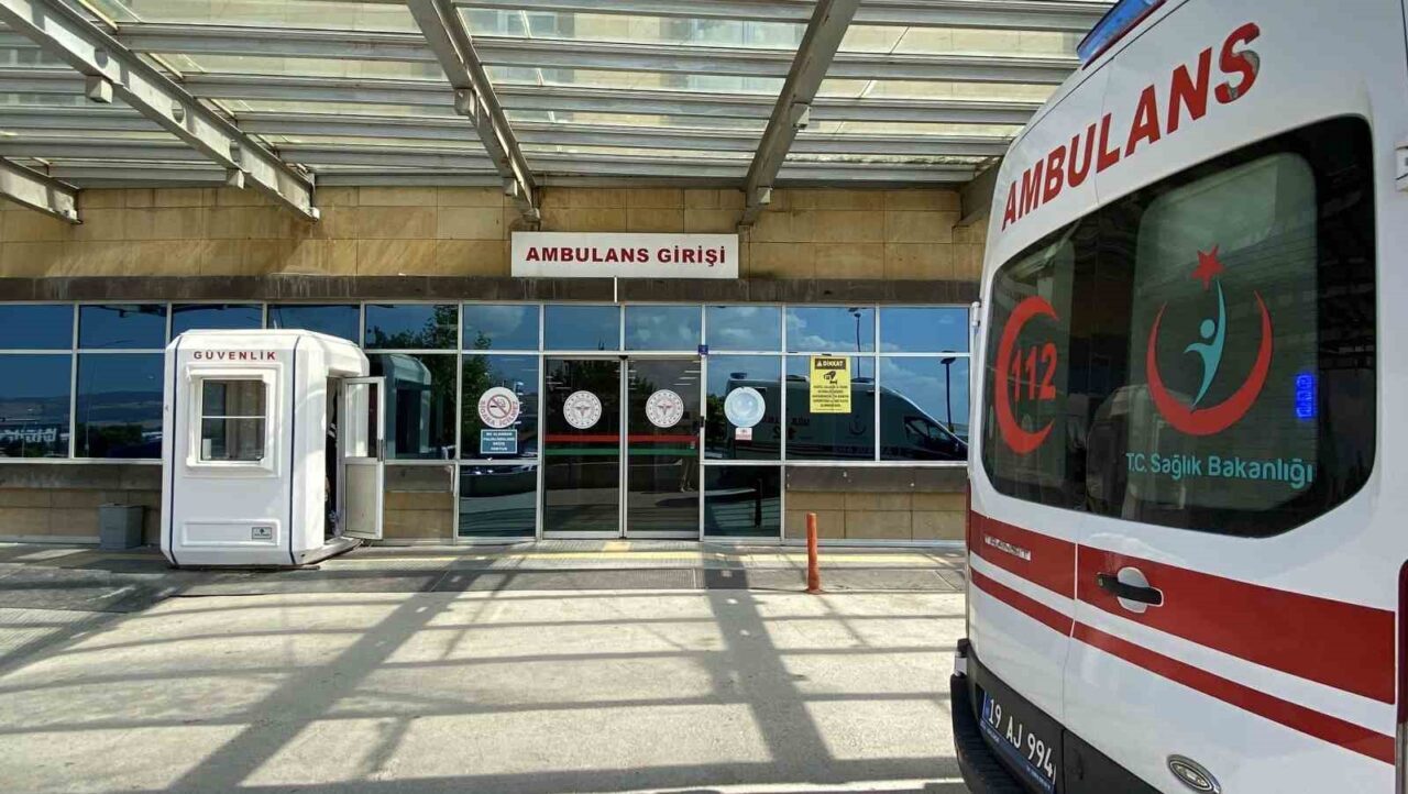 Çorum’da çocukların da olduğu iki grup arasında bıçaklı kavga: 1’i ağır 2 yaralı