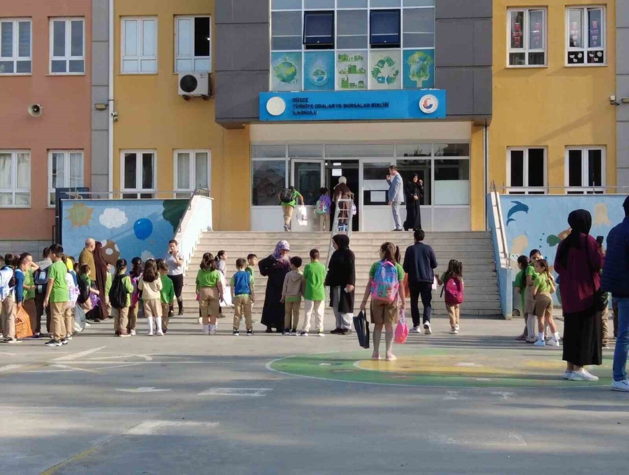 Düzce’de 76 bin 838 öğrenci için ders zili çaldı