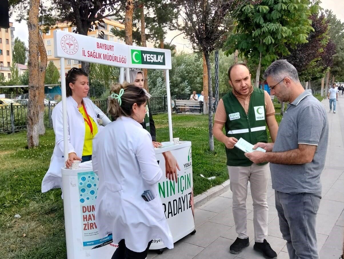 Halk Sağlığı Haftası’nda tütün bağımlılığına dikkat çekildi