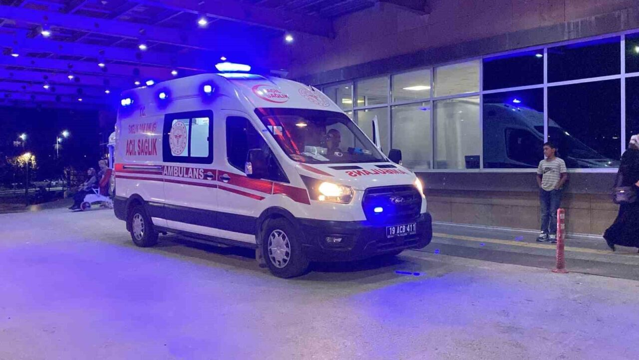 Hastanede bıçaklı kavga: 1 yaralı