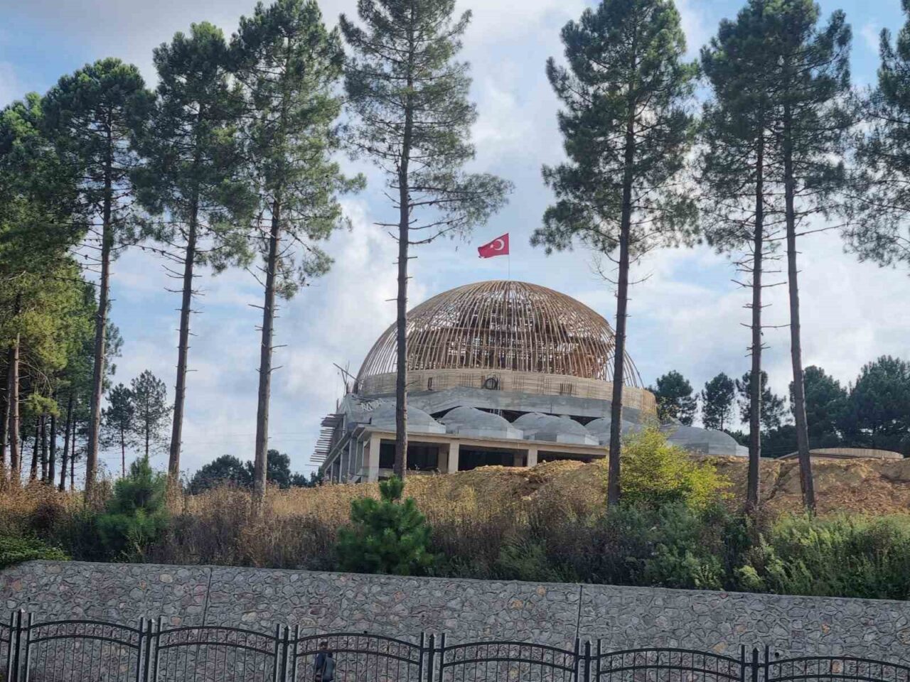 Kampüs Camii inşaatında sona doğru