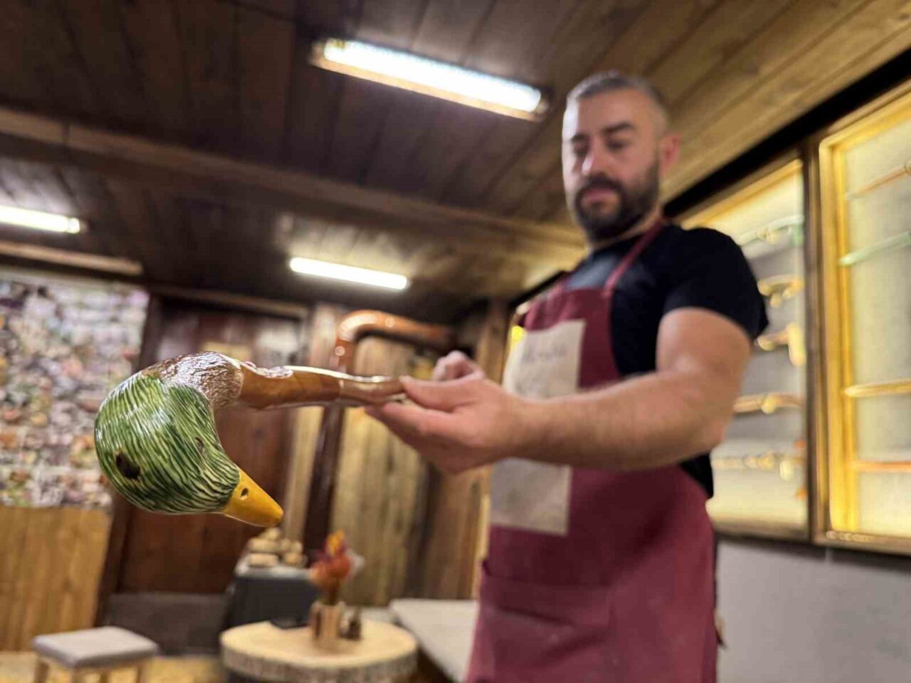 Kaybolmaya yüz tutan "bastonculuğu" geleceğe taşımaya çalışıyor