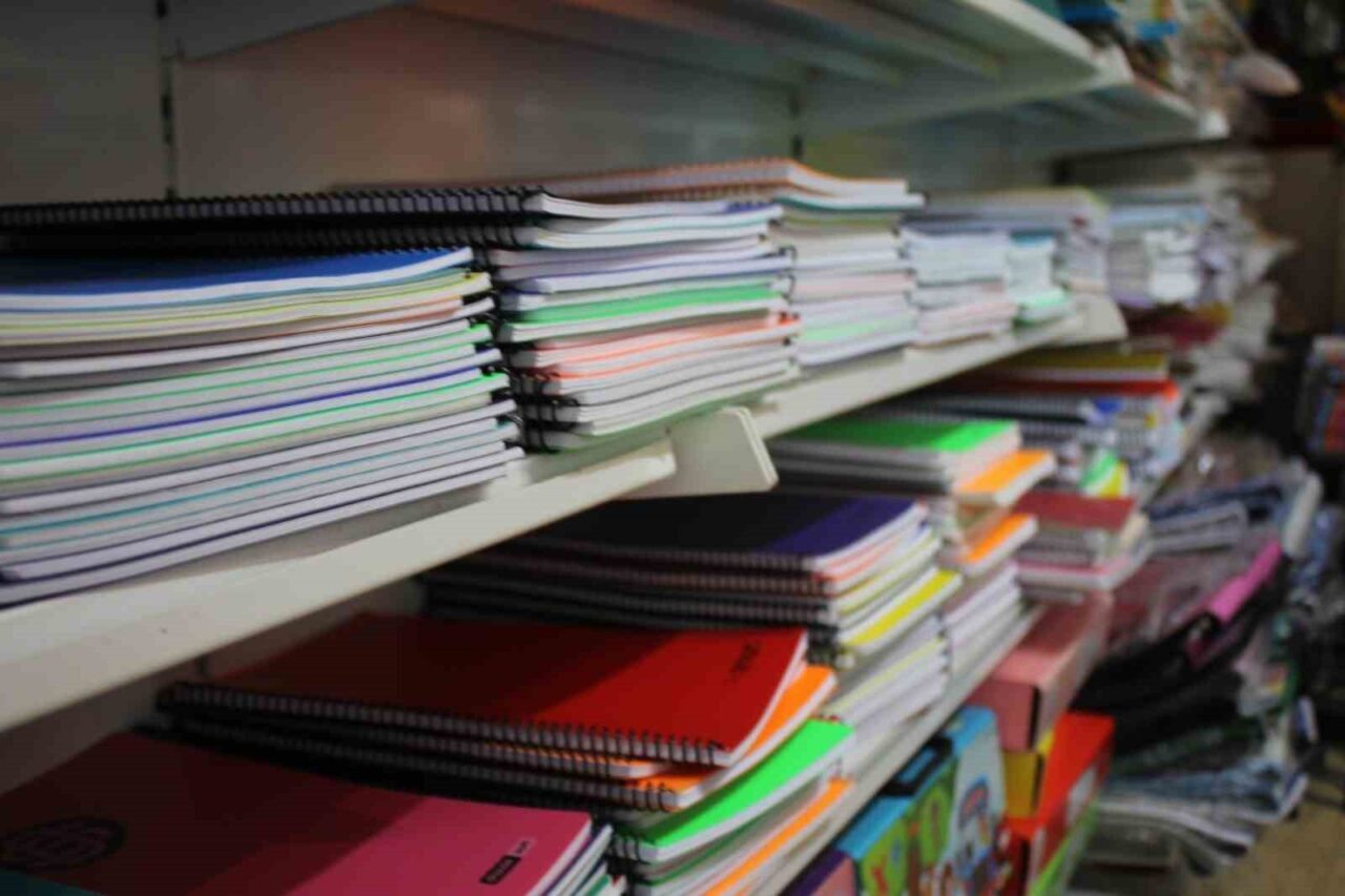 Okul çantası 10 bin liraya doluyor