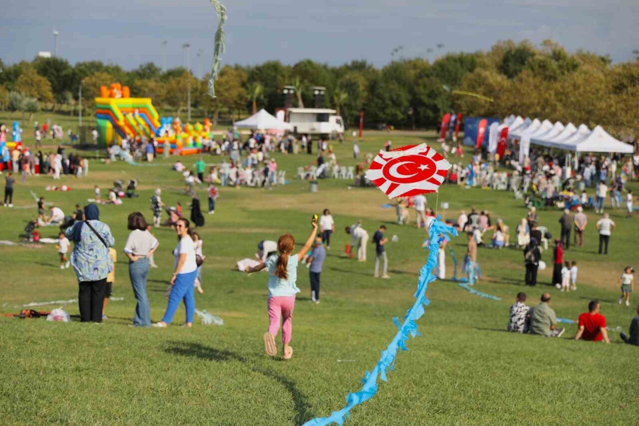 Samsun’da aileler için uçurtma şenliği