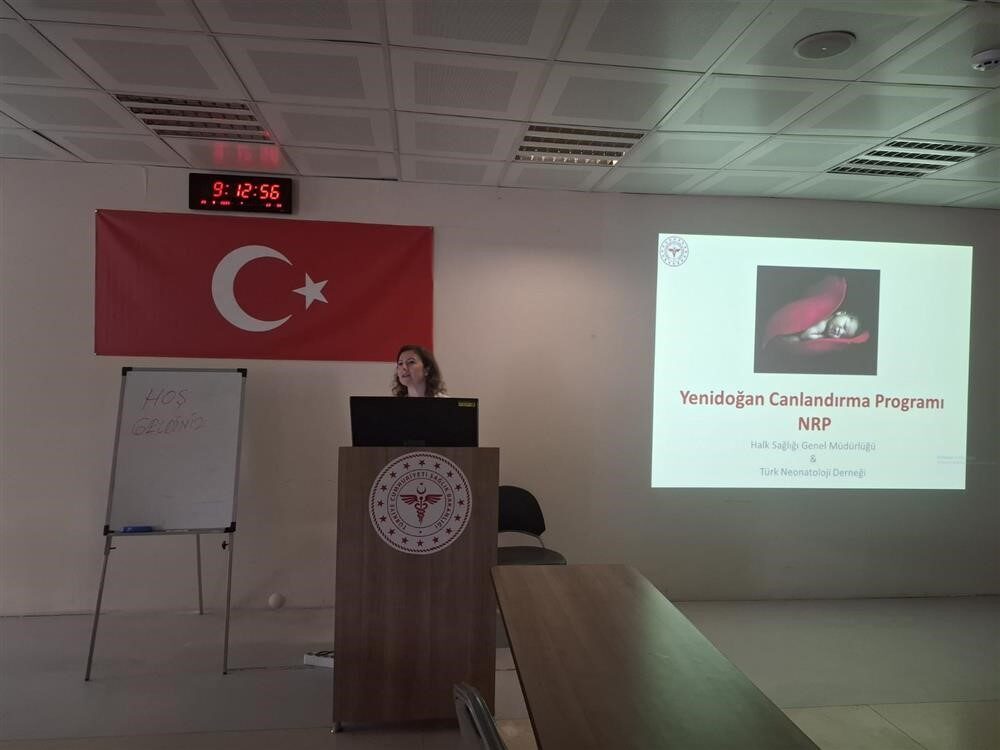 Yenidoğan Canlandırma Programı (NRP) eğitimi başladı
