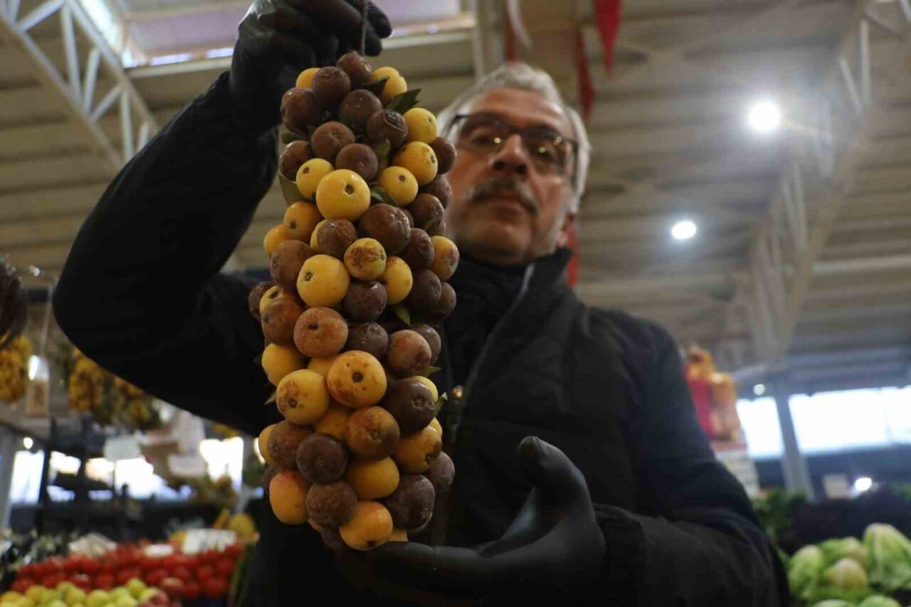 2 yılda bir yetişiyor, olgunlaşınca değil çürüyünce tüketiliyor