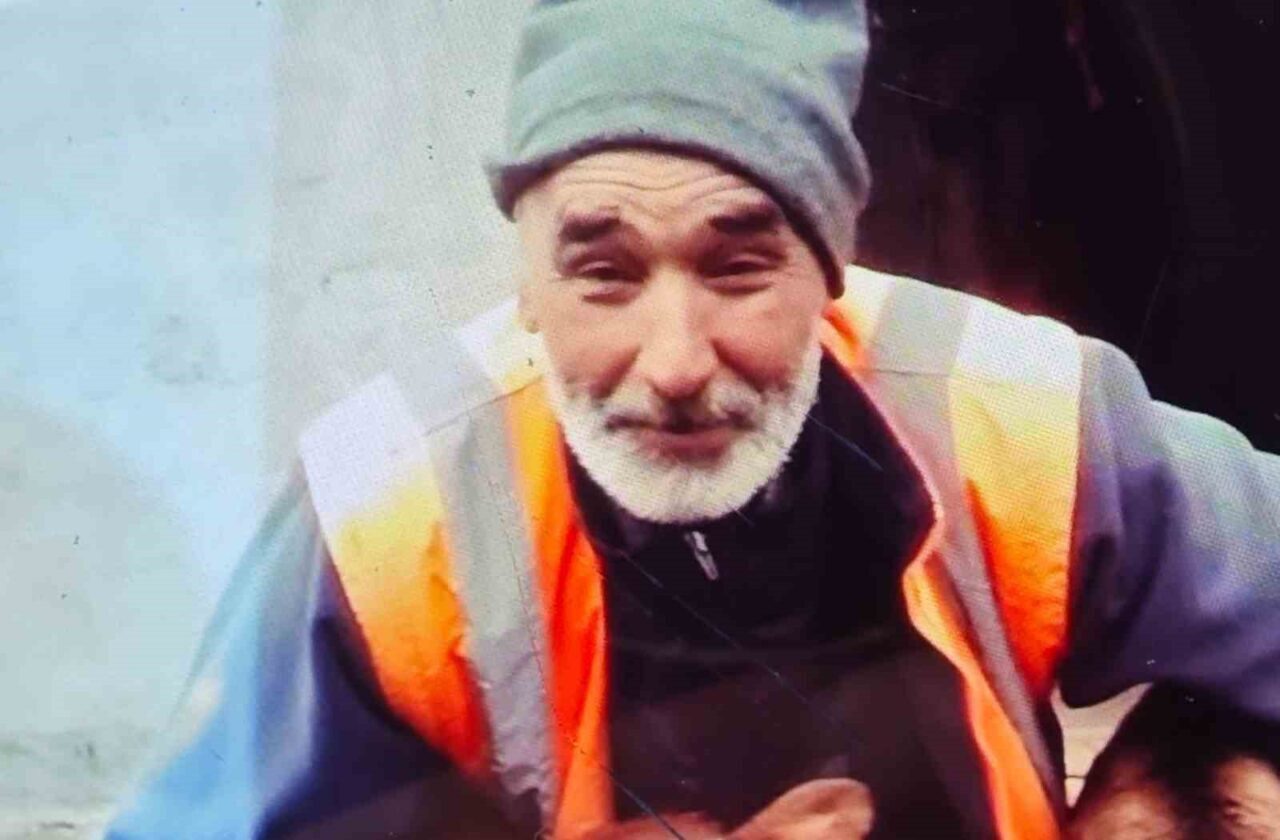 30 metrelik kuyuya düşerek hayatını kaybeden işçi son yolculuğuna uğurlandı