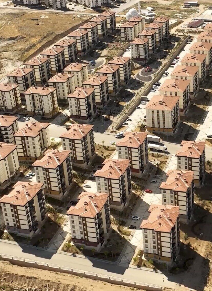 AK Parti İl Başkanı Gürhan Albayrak’tan TOKİ açıklaması