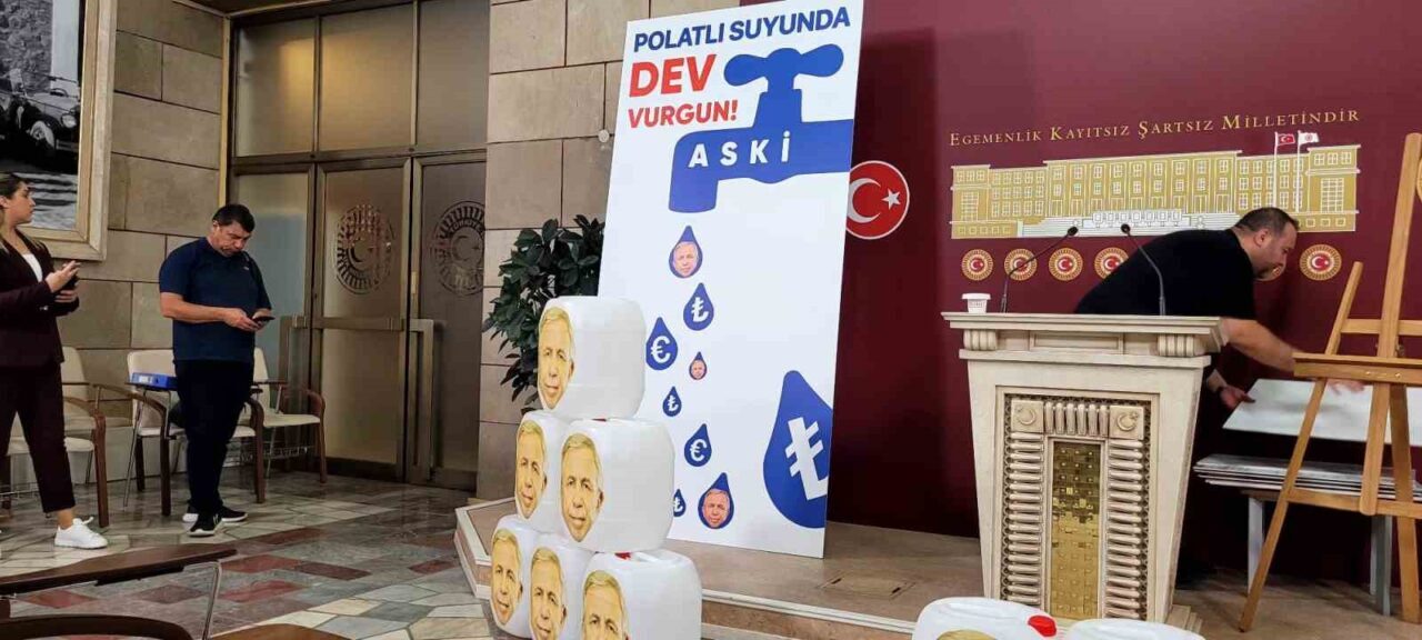 AK Parti Milletvekili Gökçek: "549 milyon TL’ye yaptığınız ihaleyi Ankara’ya 2,5 buçuk milyar TL’ye fatura ettiniz"