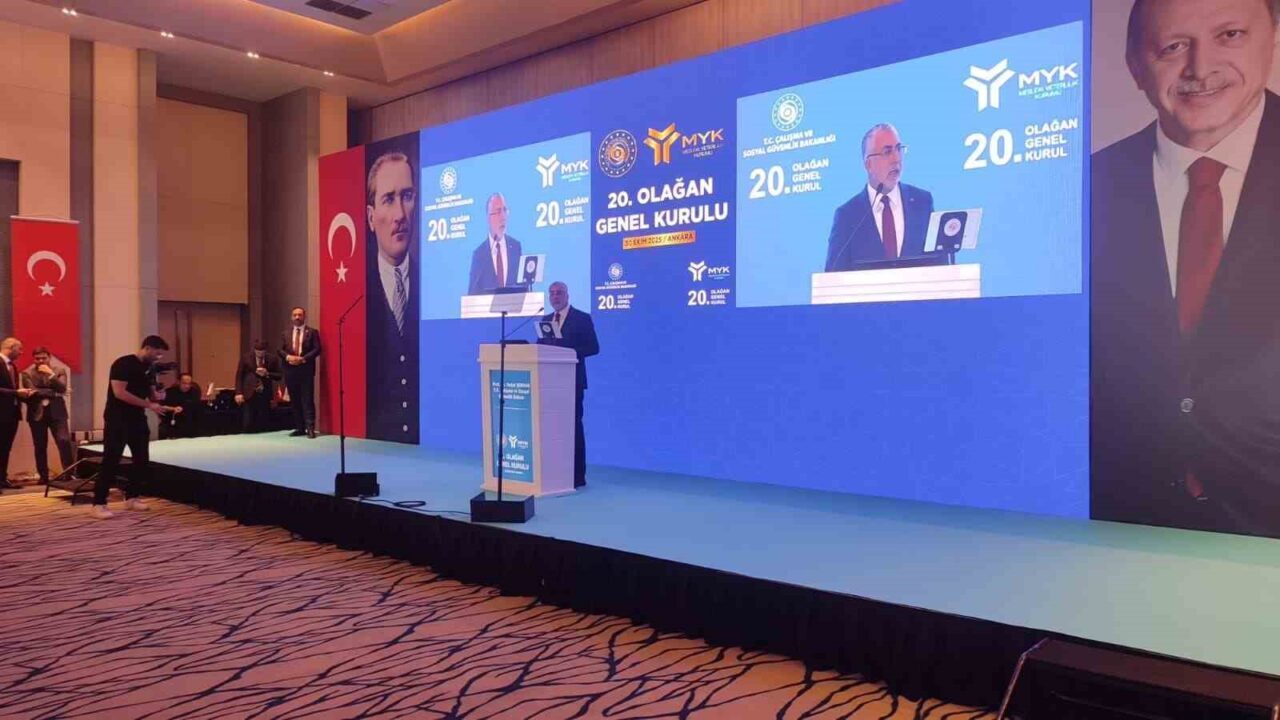Bakan Işıkhan: "SGK 2028 yılında cari fazla verecek"