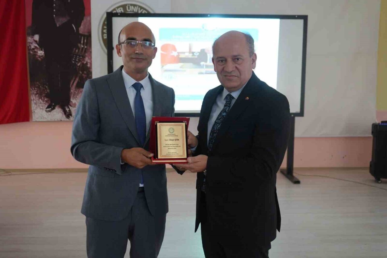 Balıkesir Üniversitesi Edremit MYO’da açılış dersi gerçekleştirildi