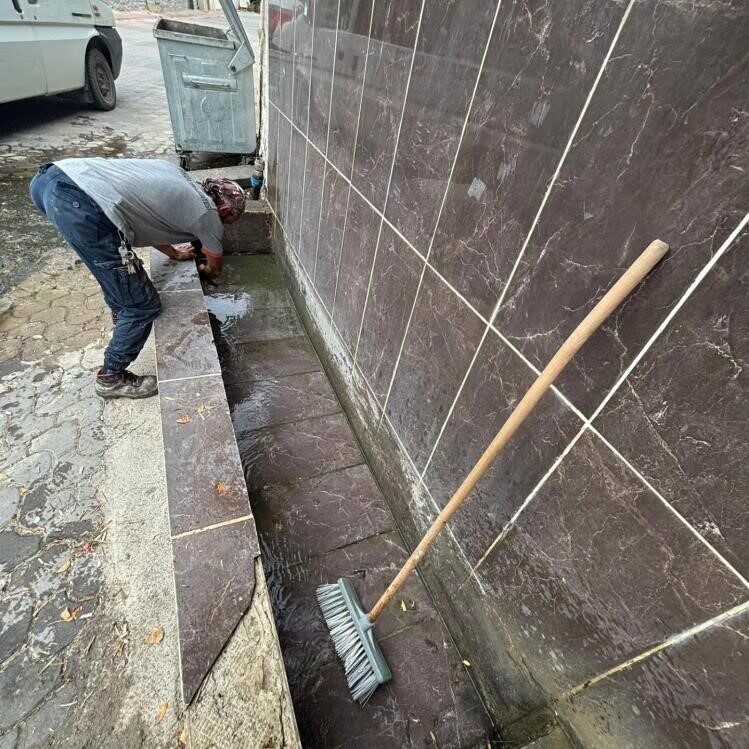 Bayırköy’de çeşme ve çevresi temizlendi