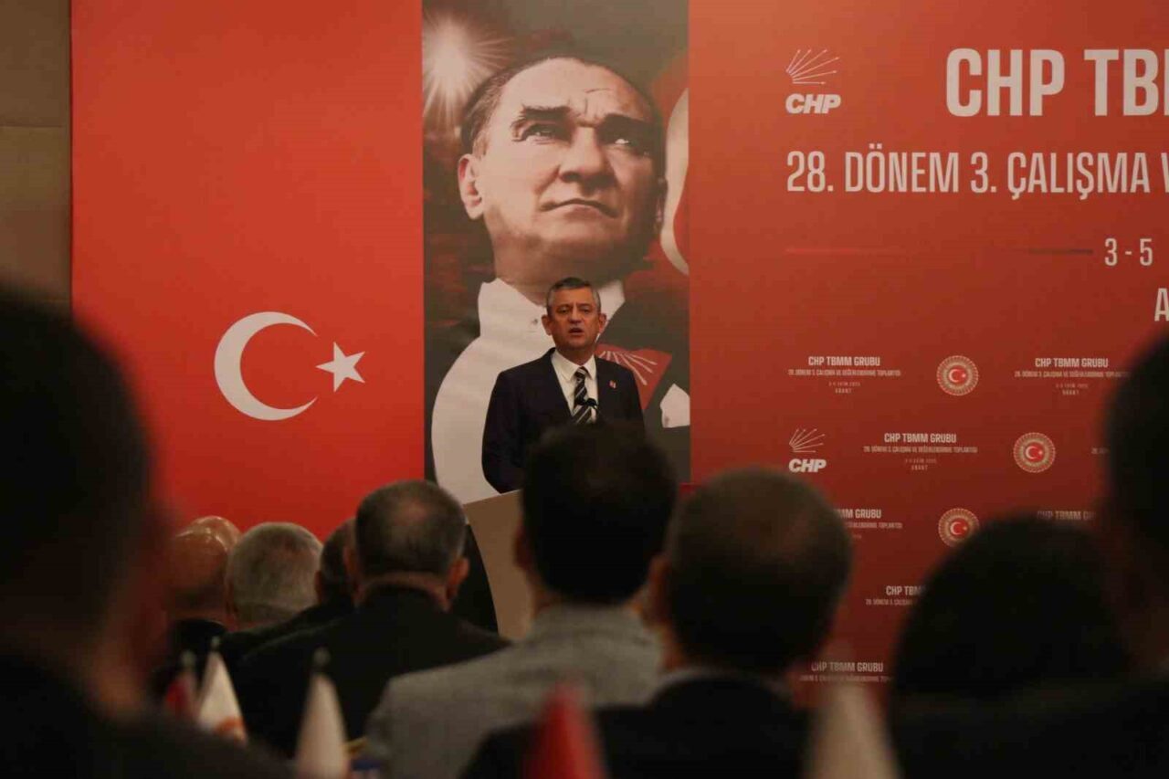 CHP lideri Özel: "Son seçimin birinci partisiyiz, artık sokakta çok daha güçlüyüz"