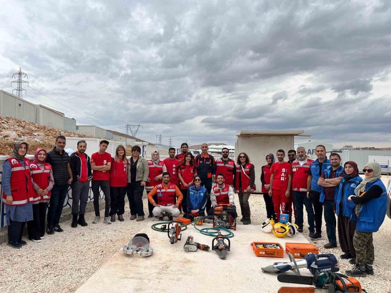 Elazığ’da arama kurtarma eğitimleri sürüyor