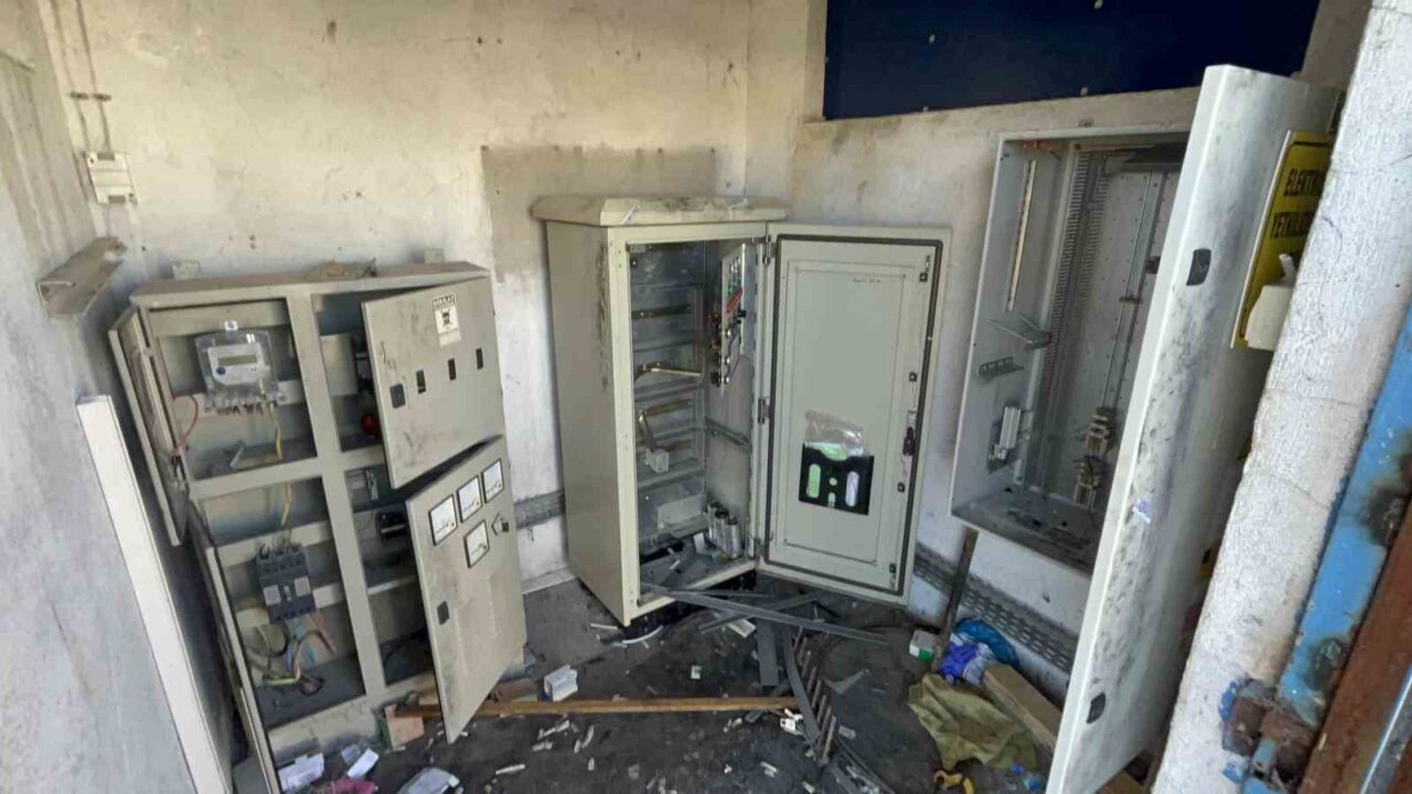 ESKİ’nin tesisine girip kapıyı delen hırsızlar ne buldularsa çaldılar