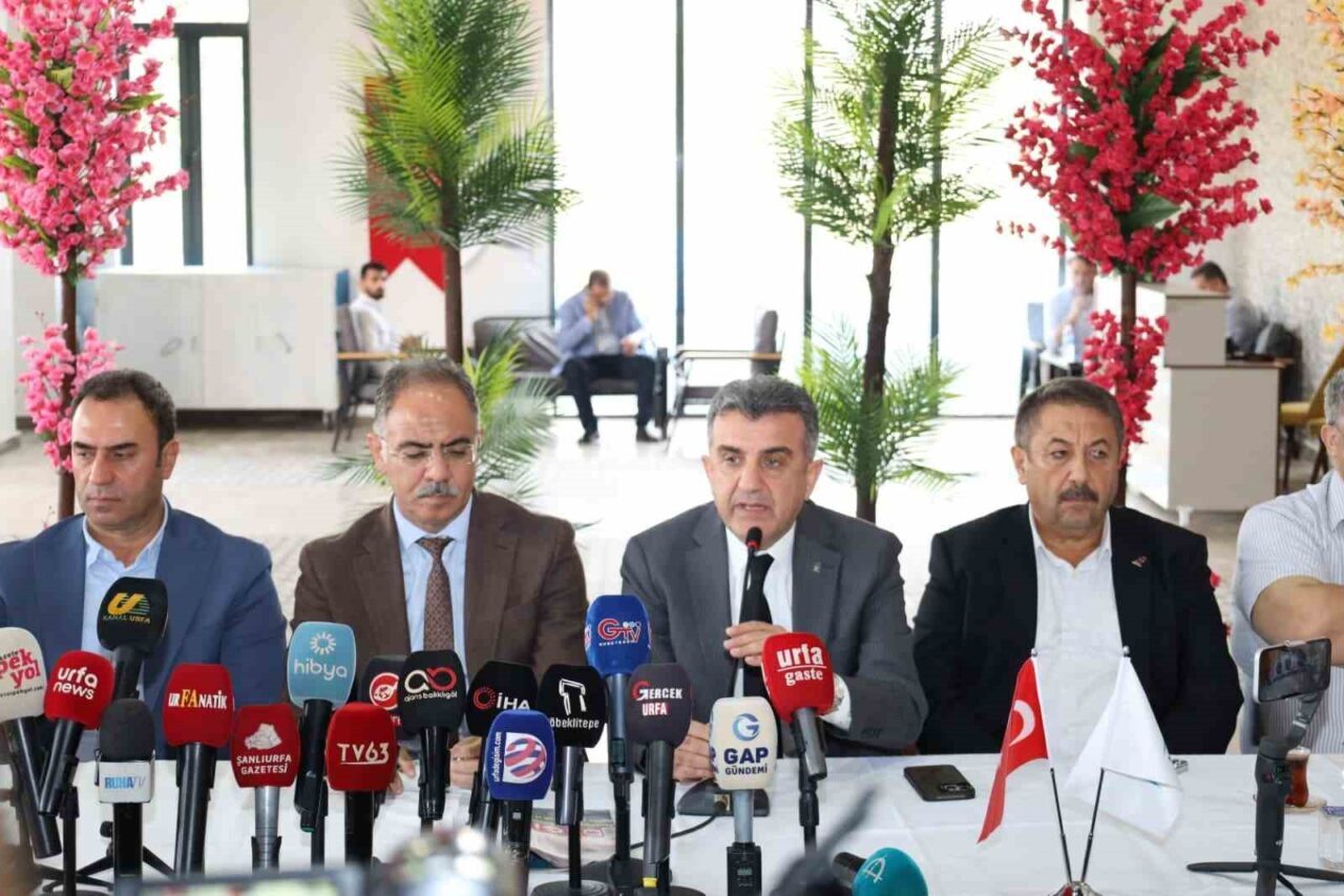 Eyyübiye Belediye Başkanı Mehmet Kuş yeni projeleri basına tanıttı