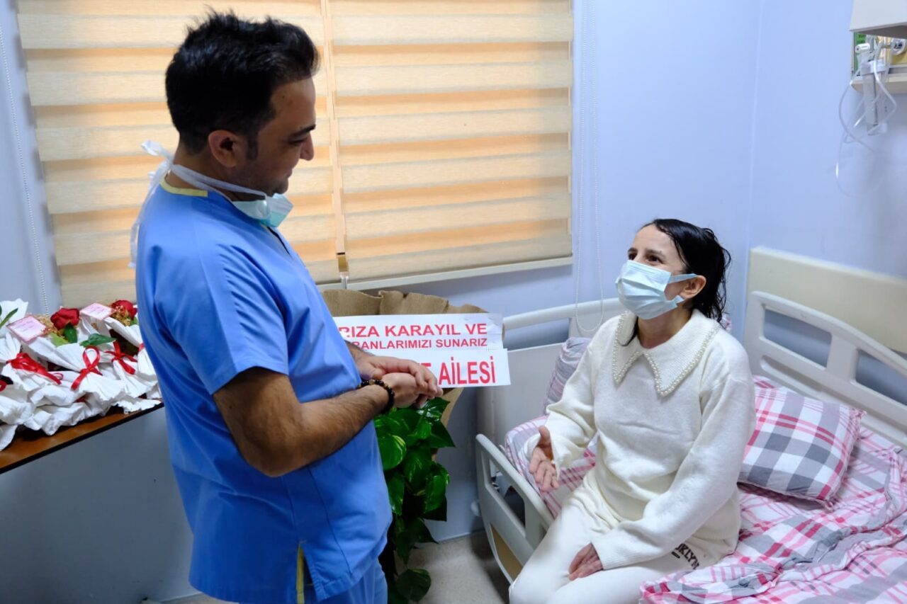 Irak’ta tüp patlamasında yaralanan kadın Van’da hayata tutundu