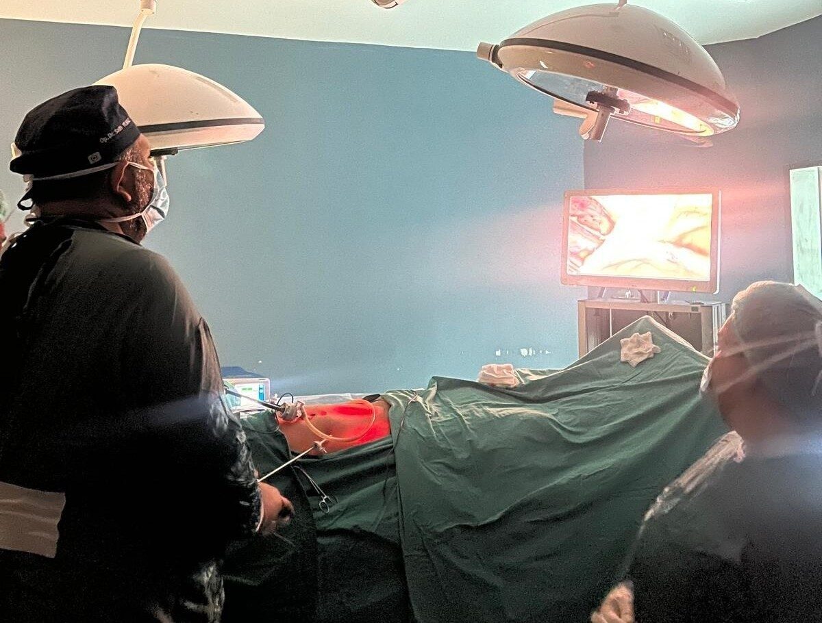 Kahta Devlet Hastanesi’nde ilk defa TAPP kasık fıtığı ameliyatı gerçekleştirildi