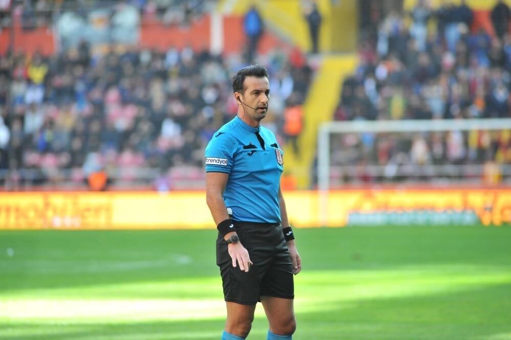 Kasımpaşa - Beşiktaş maçının VAR’ı Kadir Sağlam oldu