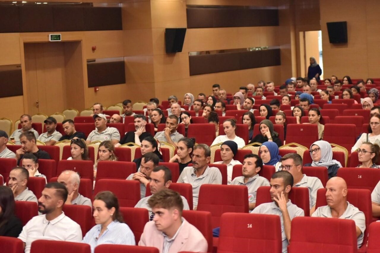 Kepez Belediyesi’nden çalışanlara iş güvenliği eğitimi