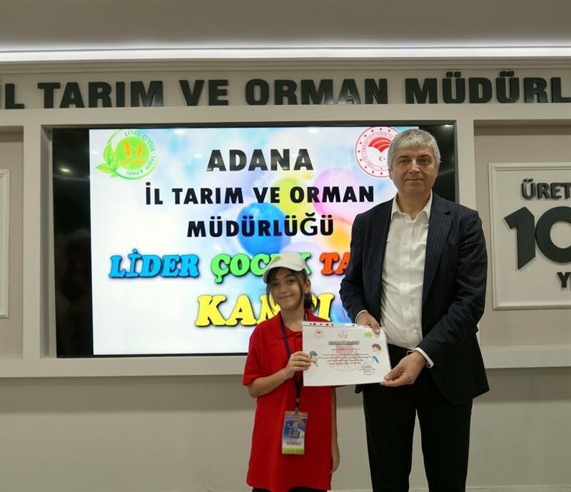 "Lider Çocuk Kampı"yla çocuklar, hayvancılık ve tarım öğrendi