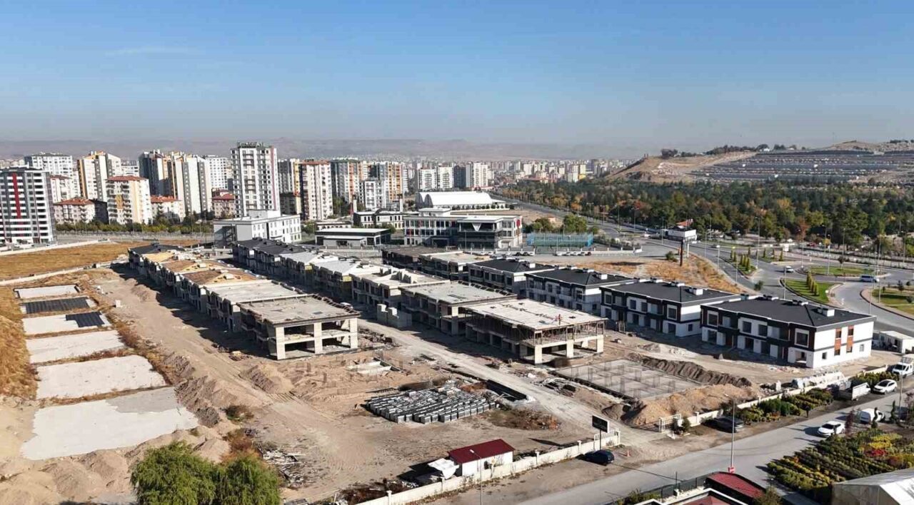 Melikgazi’nin şehircilikte yeni vizyonu yatay mimari projesi hızla tamamlanıyor