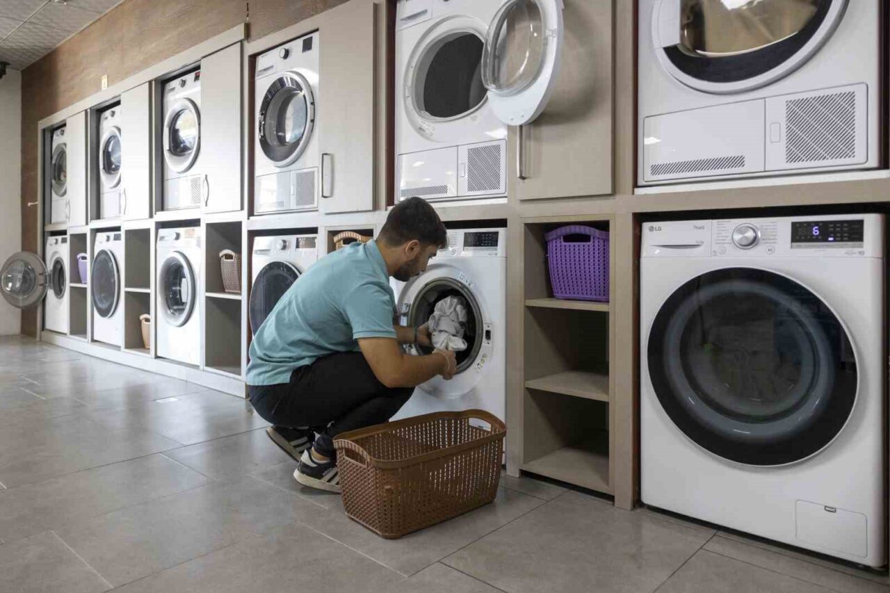 Mersin’de bugüne kadar "Çamaşır Kafe" hizmetinden 9 bin 200 öğrenci faydalandı