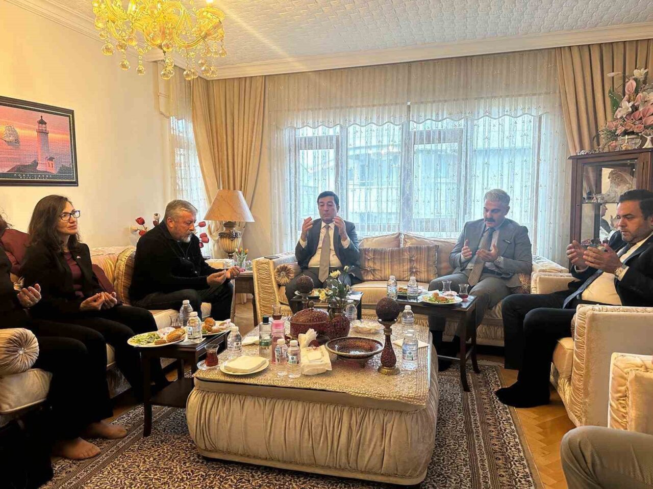 MHP’den Çankaya’da ‘Hayırlı Günler Komşum’ buluşmaları