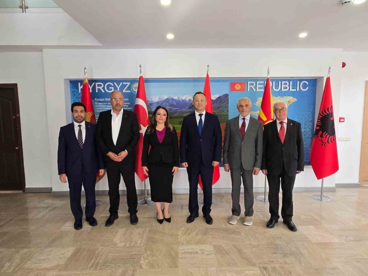 Prof. Dr. Aysun Bay’dan Kırgızistan Büyükelçisi Kazanbaev’e stratejik ziyaret