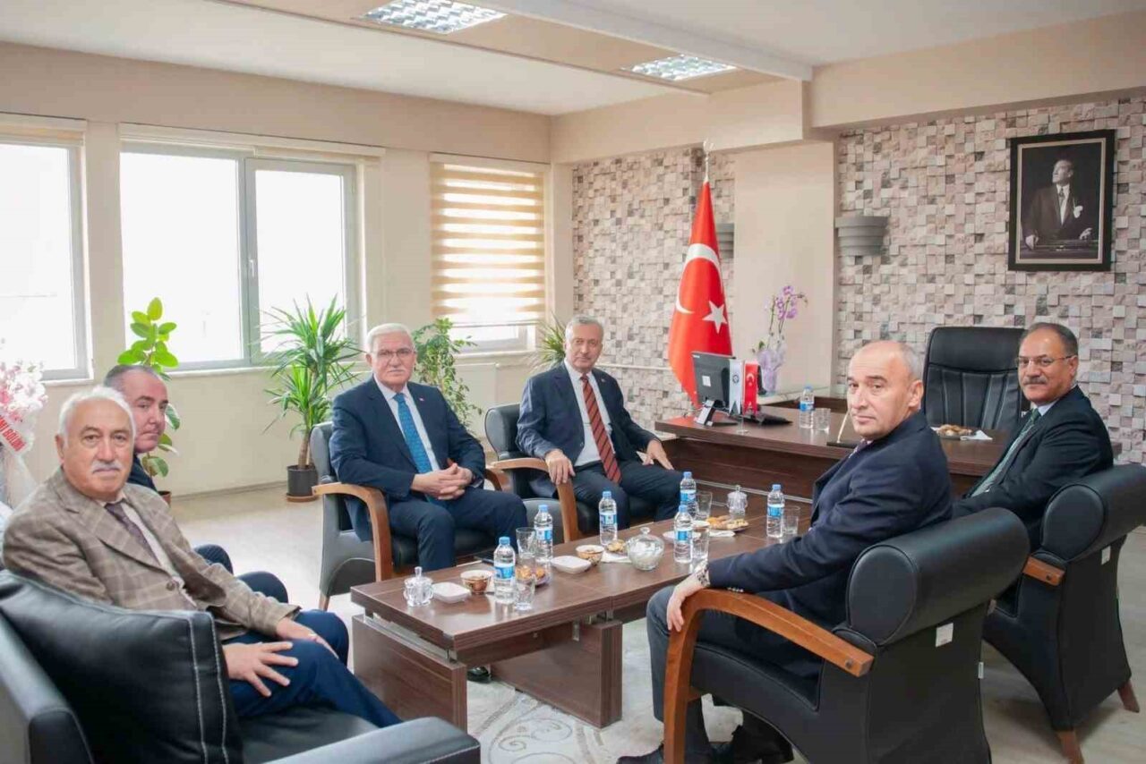 Prof. Dr. Karabulut, İktisadi ve İdari Bilimler Fakültesi Dekanı olarak atandı