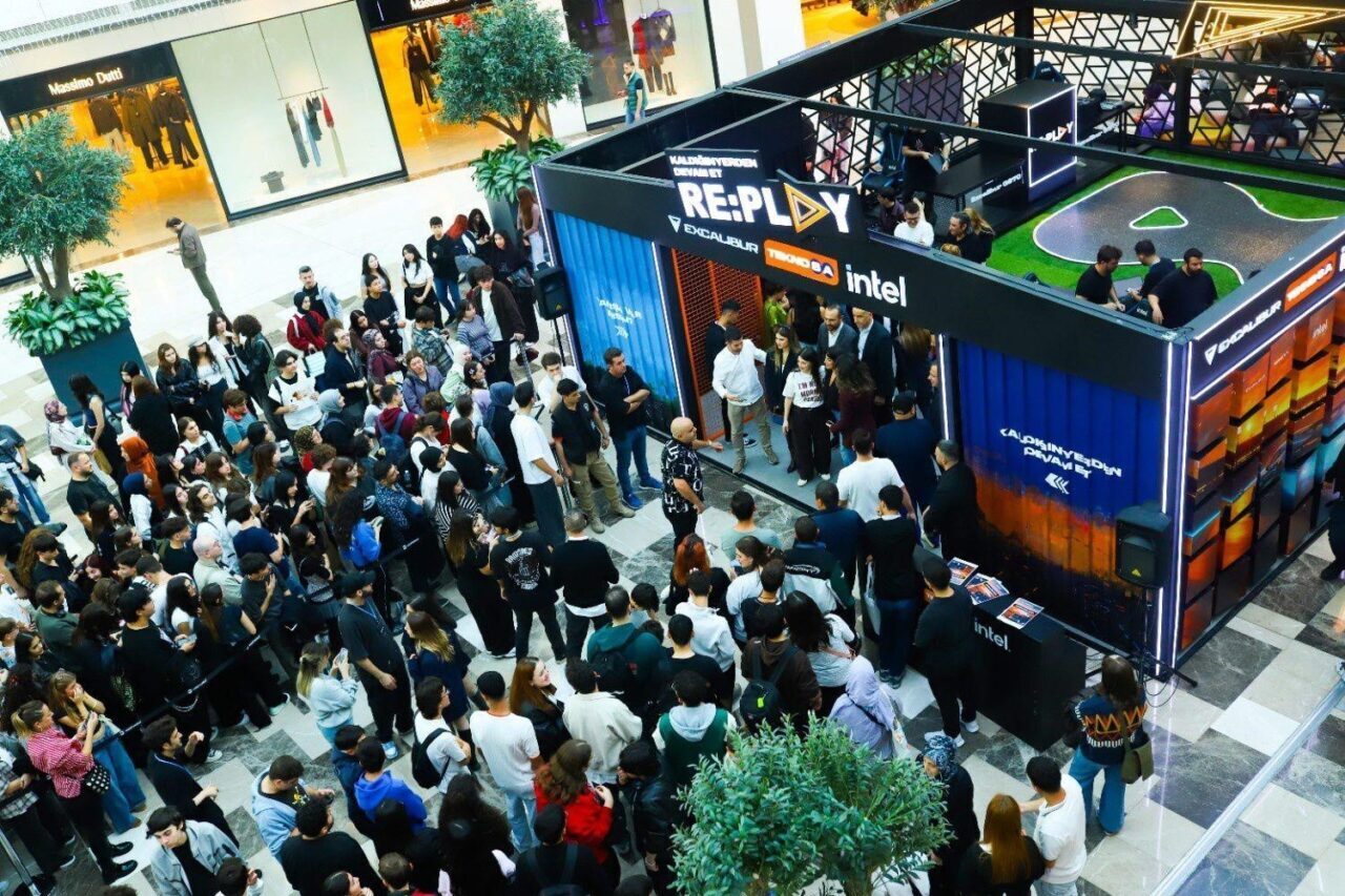 RE:PLAY oyun turnuvası tüm hızıyla devam ediyor