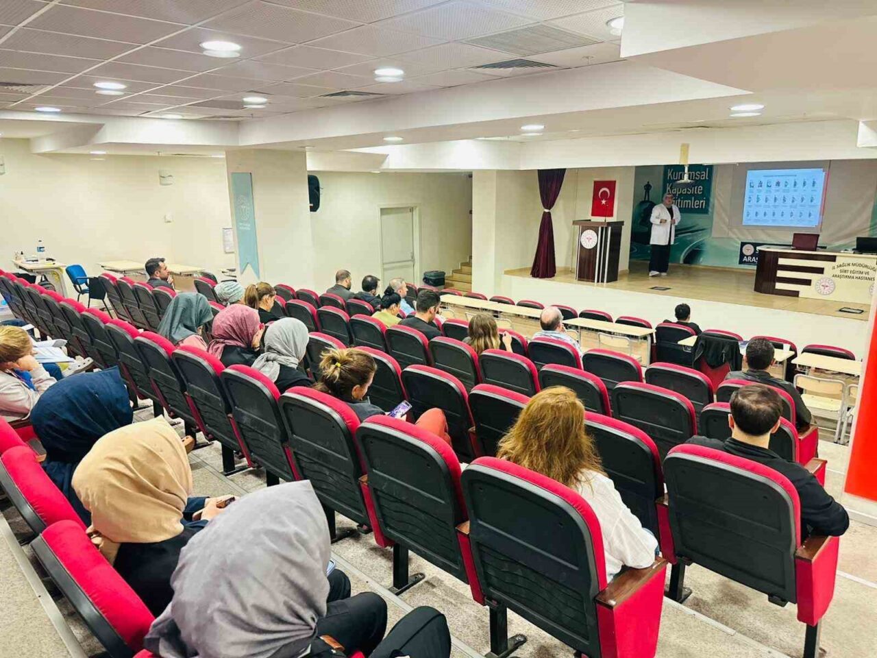 Siirt’te "Klinik Rehberler ve Protokoller" eğitimi