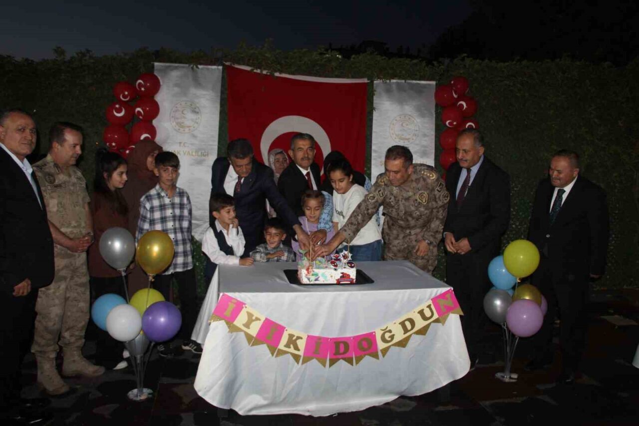 Şırnak’ta şehit çocuklarına doğum günü kutlaması
