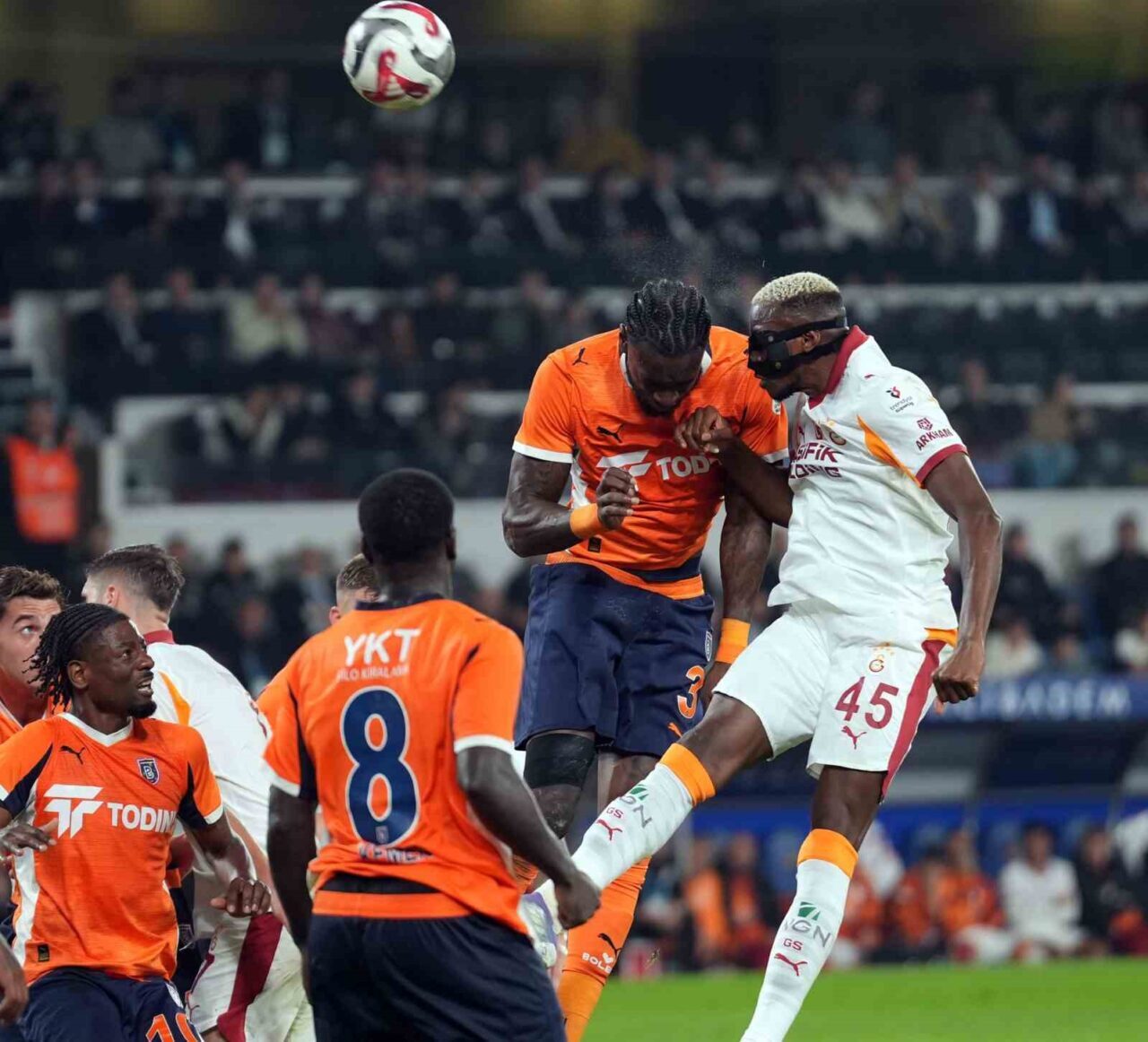 Trendyol Süper Lig: RAMS Başakşehir: 1 - Galatasaray: 2 (Maç sonucu)