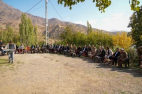 2. Ordu Komutanı Korgeneral Topaloğlu gaziyi köyünde ziyaret etti