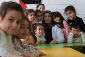 3 çocuk annesinin azmi: Hayvancılıkla uğraşırken çocukların ilk öğretmeni oldu