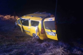 Afyonkarahisar’da trafik kazası: 1 ölü, 8 yaralı