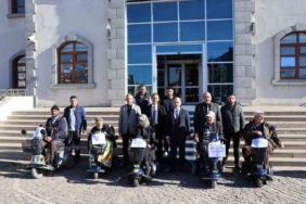 Akülü araçlarına kavuştu