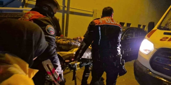 Alkol alıp intihar etmeye kalkıştı, baygınlık geçirdi