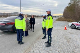 Altıntaş Kaymakamı Ayşegül Yıldırım yol denetimine katıldı