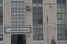 Ankara’da 10 öğrenci zehirlendikleri şüphesiyle hastaneye kaldırıldı