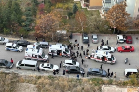 Ankara’da adliye çıkışı bıçaklı kavga: 3’ü ağır 5 yaralı