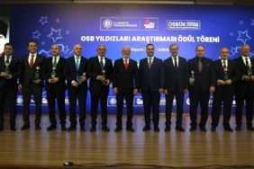 AOSB Başkanı Bekir Sütcü: "Sanayicilerimizin başarılarıyla gurur duyuyoruz"