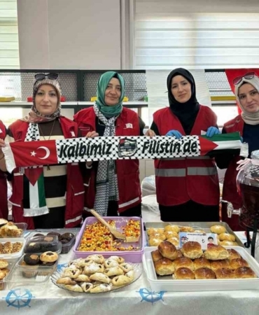 Atatürk Üniversitesi Özel Vakıf Okullarından Filistin’e destek