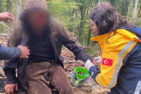 Ayının saldırısına uğrayan vatandaş için ekipler seferber oldu