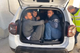Bagajı bile göçmenlerle dolduran 3 organizatör tutuklandı